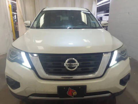 2017 Nissan Pathfinder SV