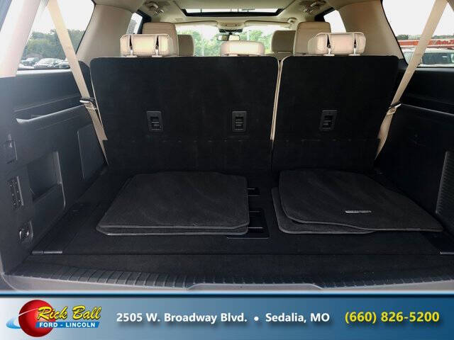 2022 Ford Expedition MAX Platinum