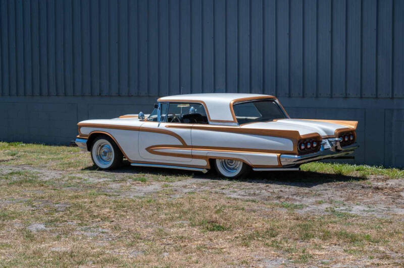 1960 Ford Thunderbird