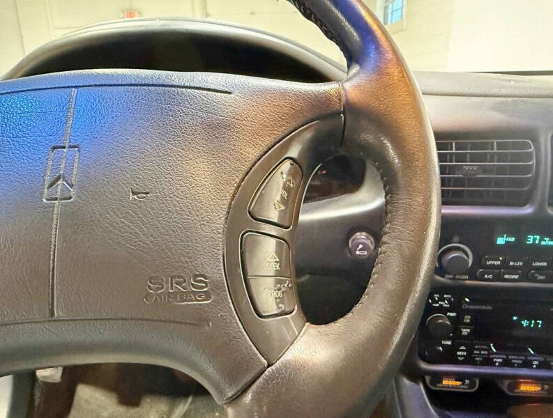 1997 Oldsmobile Cutlass Supreme SL