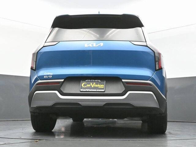 2024 Kia EV9 Wind