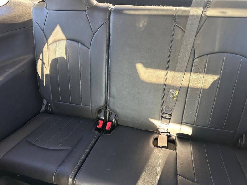 2016 GMC Acadia Denali