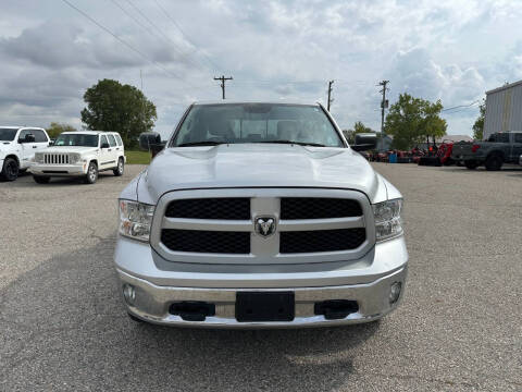 2017 RAM 1500 SLT