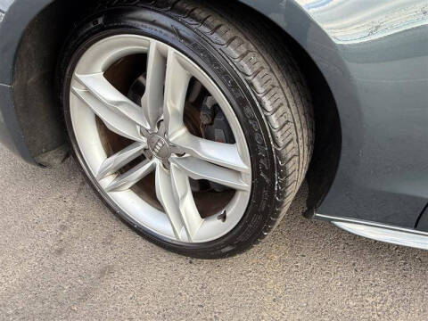 2011 Audi S5 3.0T quattro Premium Plus