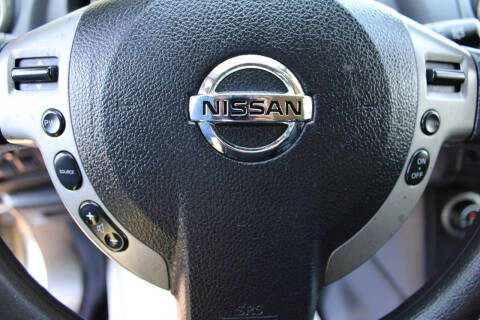 2012 Nissan Rogue S