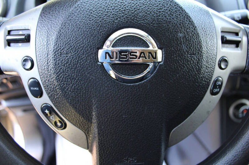 2012 Nissan Rogue S