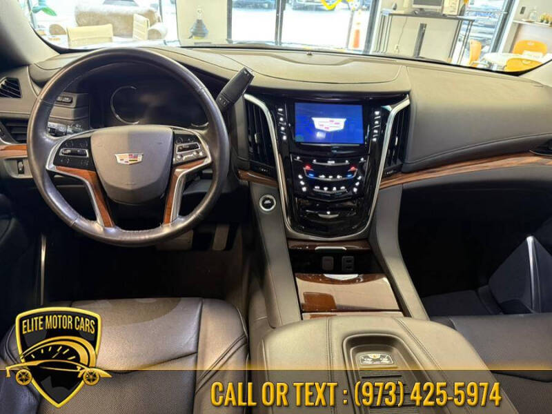2019 Cadillac Escalade Luxury