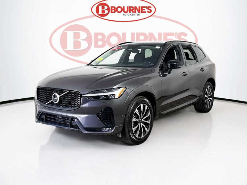 2023 Volvo XC60 B5 Plus Dark Theme