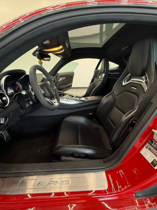 2016 Mercedes-Benz AMG GT S