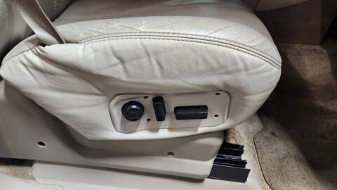 2002 GMC Yukon XL Denali