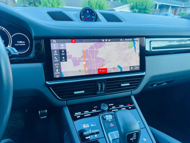 2021 Porsche Cayenne S