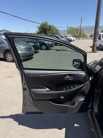 2019 Nissan LEAF SL PLUS