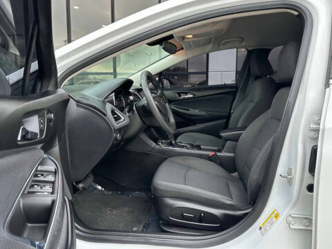 2017 Chevrolet Cruze LT Auto