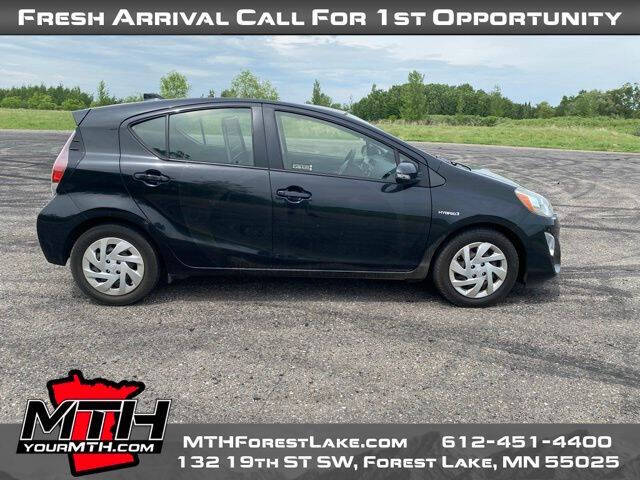 2016 Toyota Prius c Two