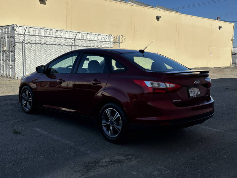 2014 Ford Focus SE
