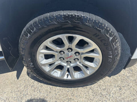 2018 GMC Yukon SLT