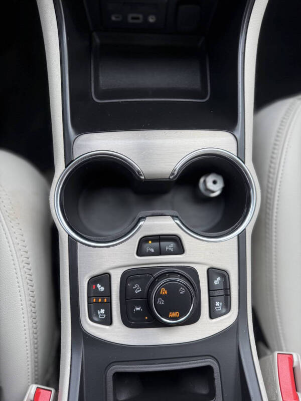 2023 GMC Terrain Denali