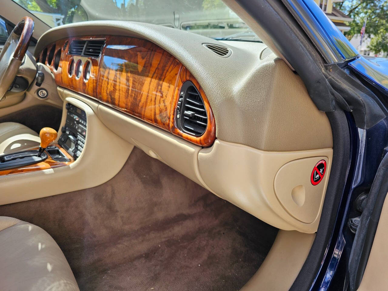 1998 Jaguar XK-Series 115