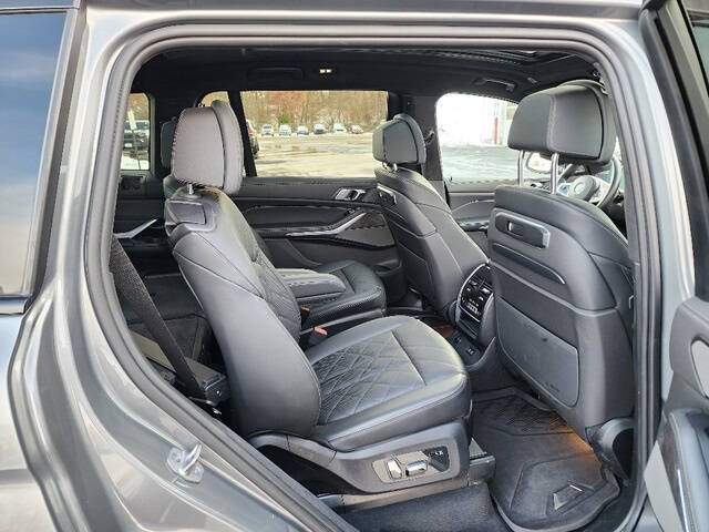 2023 BMW X7 xDrive40i