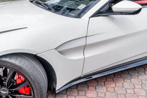 2020 Aston Martin Vantage