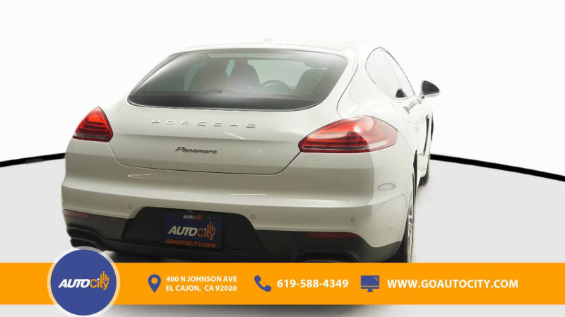 2015 Porsche Panamera