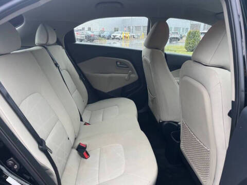 2013 Kia Rio 5-Door LX