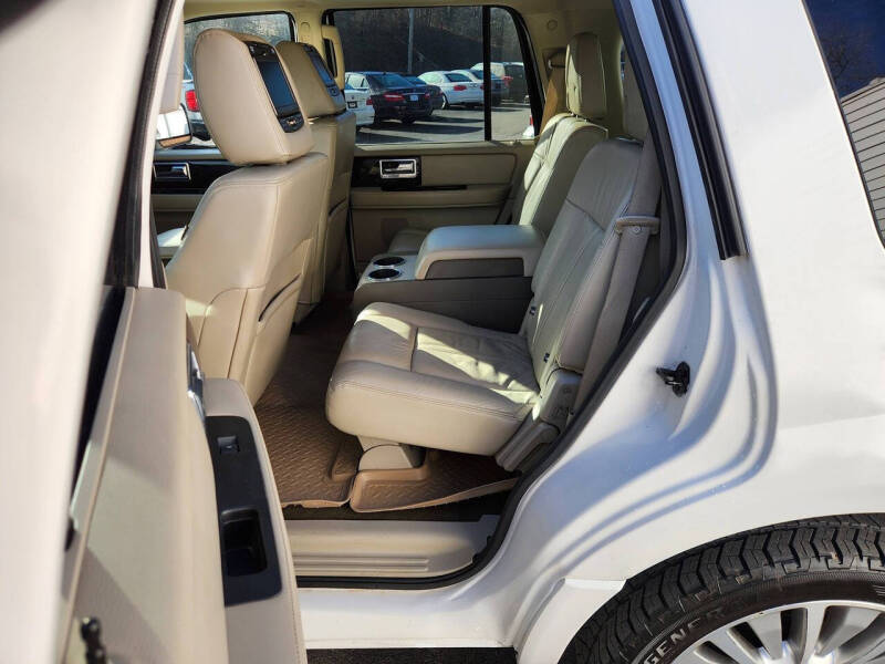 2016 Lincoln Navigator Select