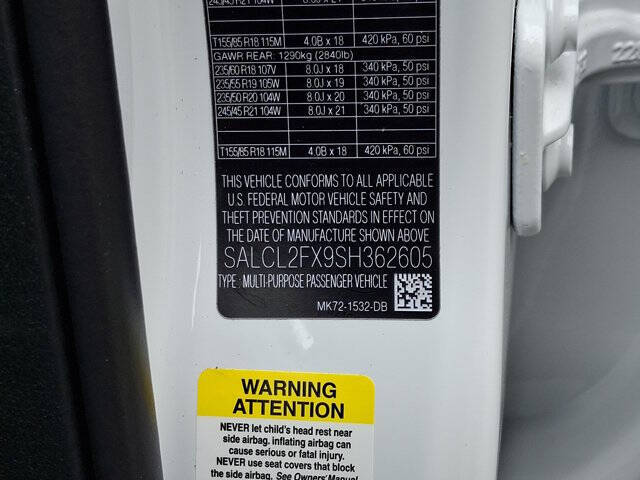 2025 Land Rover Discovery Sport P250 Dynamic SE