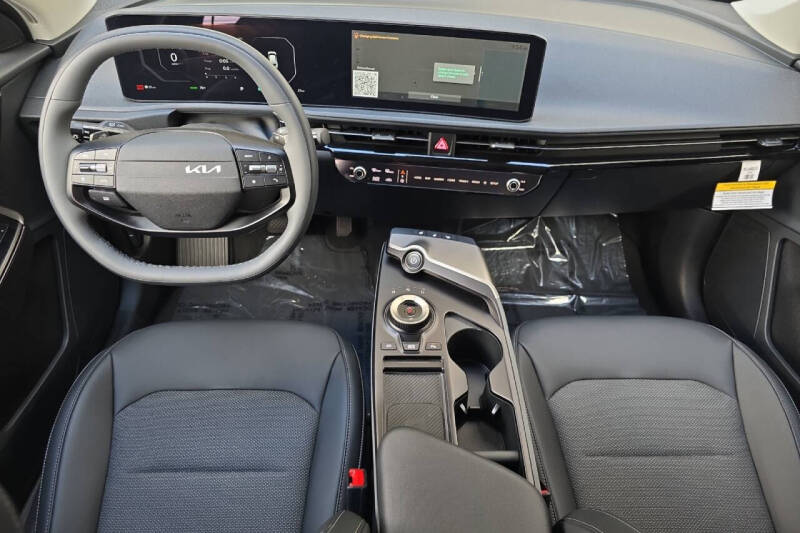 2025 Kia EV6 Light Long Range