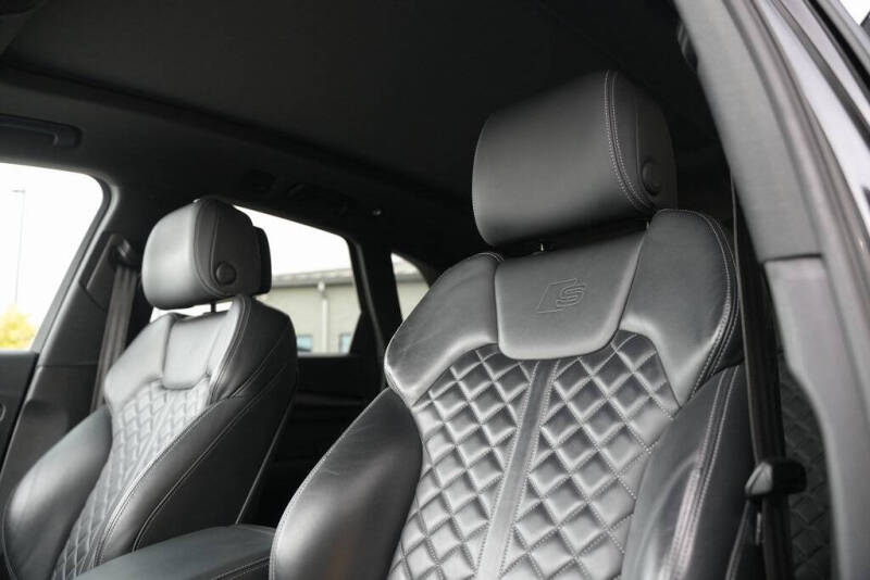 2021 Audi SQ5 3.0T quattro Premium Plus