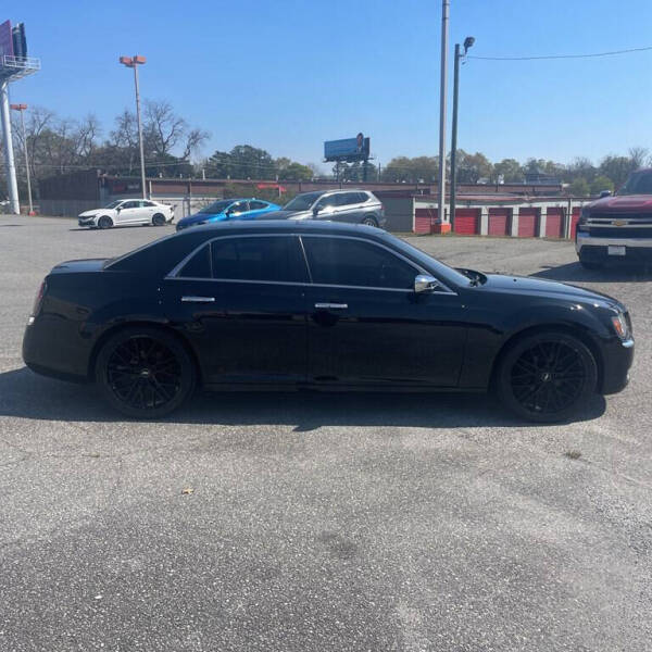 2012 Chrysler 300 Limited