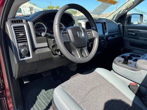 2019 RAM 1500 Classic SLT
