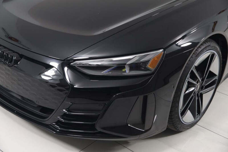 2024 Audi RS e-tron GT quattro