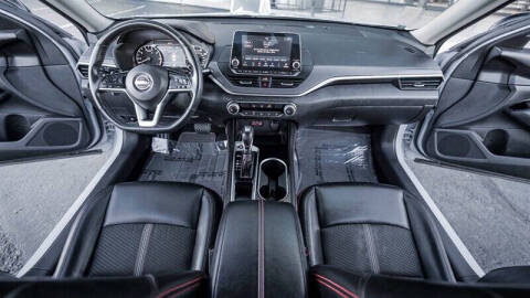 2023 Nissan Altima 2.5 SR