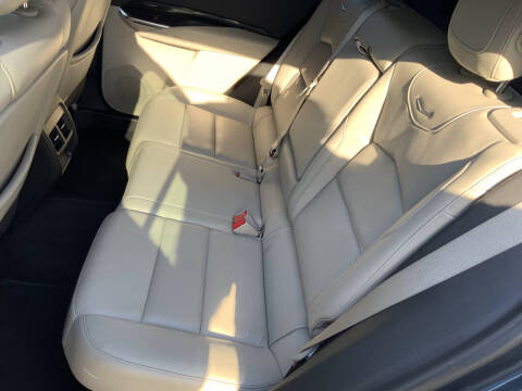 2021 Cadillac XT4 Premium Luxury