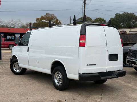 2017 Chevrolet Express 2500