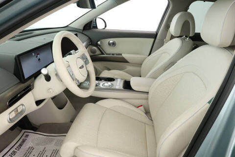 2025 Genesis GV60 Advanced