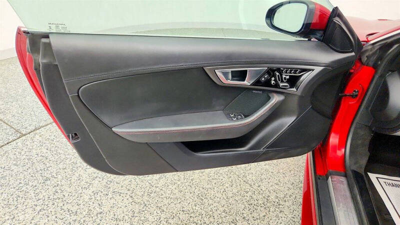 2017 Jaguar F-TYPE