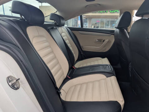 2011 Volkswagen CC Sport