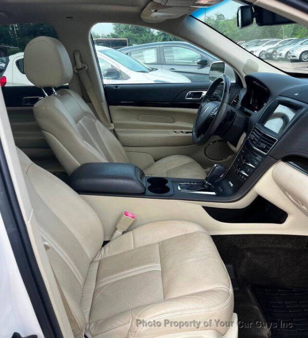 2019 Lincoln MKT