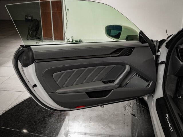 2022 Porsche 911 Targa 4 GTS