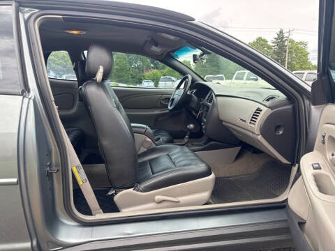 2004 Chevrolet Monte Carlo LS