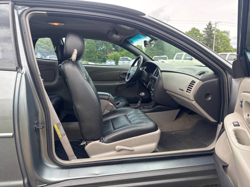 2004 Chevrolet Monte Carlo LS