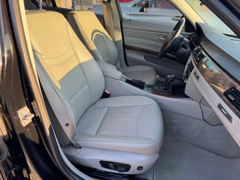 2011 BMW 3 Series 328i