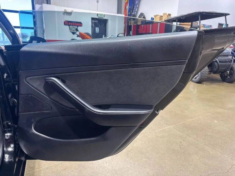 2018 Tesla Model 3 Performance