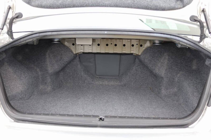 2010 Mitsubishi Galant ES