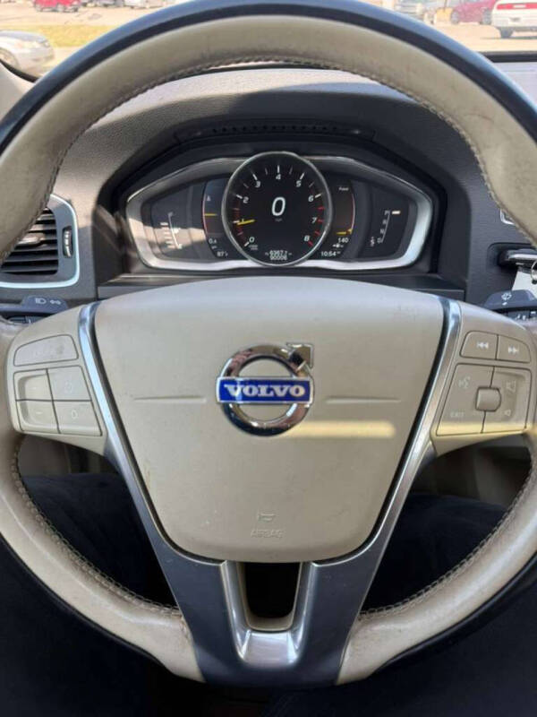 2016 Volvo S60 T5 Drive-E Premier