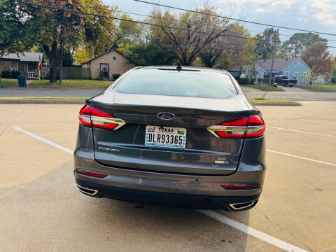 2020 Ford Fusion SE