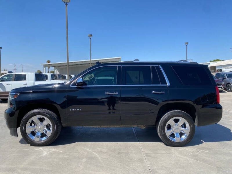 Used 2018 Chevrolet Tahoe Premier with VIN 1GNSCCKC4JR309676 for sale in Peoria, AZ