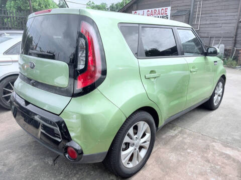 2016 Kia Soul +